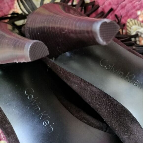 NWOT! Calvin Klein 'Pixy' Brown Suede Heels Size 7.5M - Picture 10 of 12